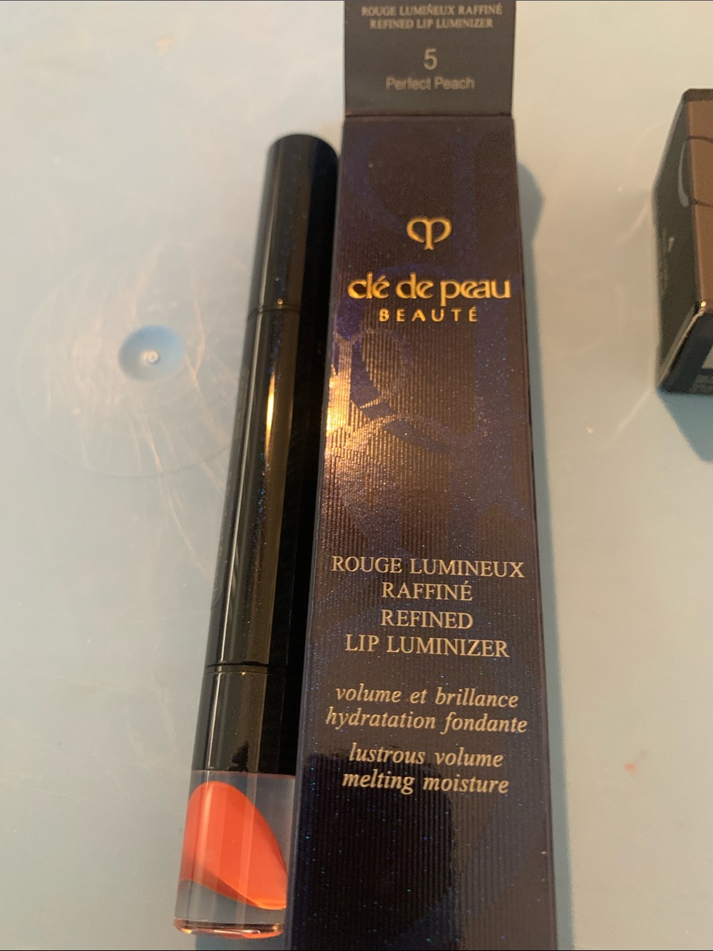 clé de peau Beauté Refined Lip Luminizer - Perfect Peach
